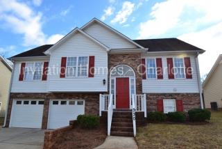 330 Braeburn Dr, Winston Salem NC  27127-4870 exterior