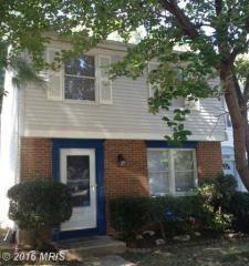 8794 Newington Commons Rd, Lorton VA  22079-3025 exterior