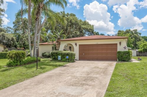1726 Indiana Ave, Palm Harbor, FL 34683-3637