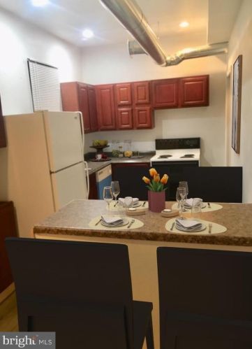 120 2nd St, Catasauqua PA  18032-1976 exterior