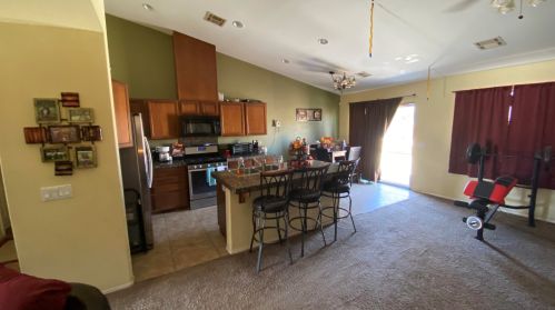 13211 Quinta Way, Desert Hot Springs CA  92240-6314 exterior