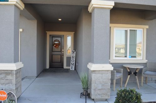 1205 Camelia Dr, Liberty Farms CA  95620-0037 exterior