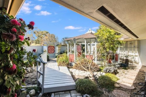 2901 Palos Verdes Dr, Palos Verdes Estates CA 90274-0025 exterior