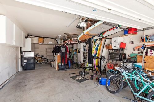 126 33 St, Newport Beach CA  92663-3028 exterior