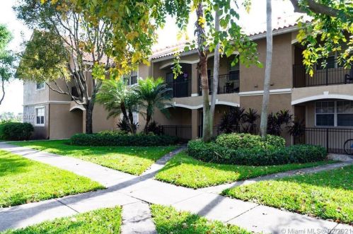 11730 2nd St, Hollywood, FL 12206-3496