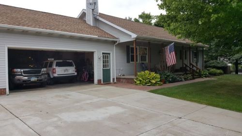 15600 Gar Hwy, Montville, OH 44064-8727