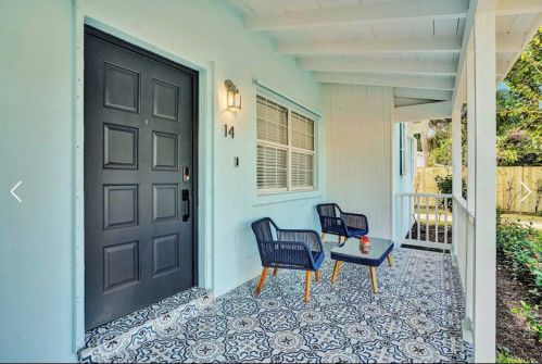 14 Swinton Cir, Delray Beach FL  33444-4256 exterior