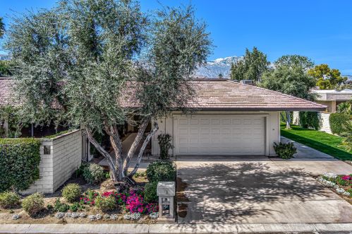 6 Cornell Dr, Rancho Mirage CA  92270-3630 exterior