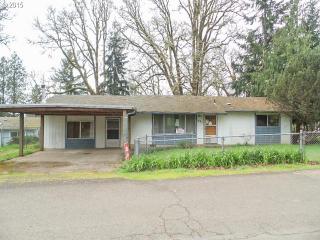 351 Willamina Dr, Willamina, OR 97396-2738