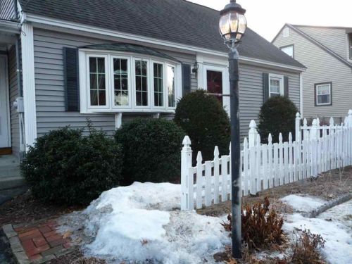 127 Linton St, Nashua, NH 03060-5349