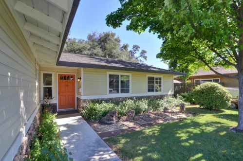 6905 Brookcrest Way, Citrus Heights, CA 95621-6319