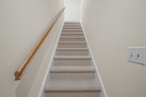 2712 Pine Cone Ct, Poughkeepsie NY  12603-7116 exterior