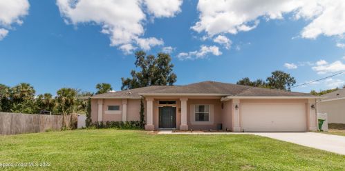 6345 Ainsworth Rd, Cocoa, FL 32927-8943
