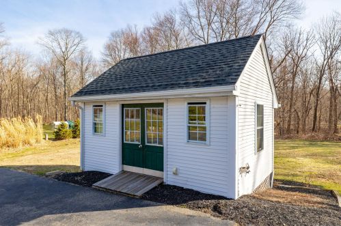 20 Alfred Dr, Colchester CT  06415-1766 exterior