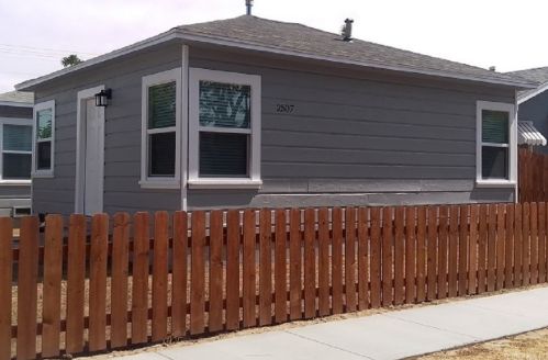 2507 Spaulding St, Long Beach, CA 90804-2330