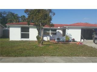 3435 Fairmount Dr, Tarpon Springs, FL 34691-4858
