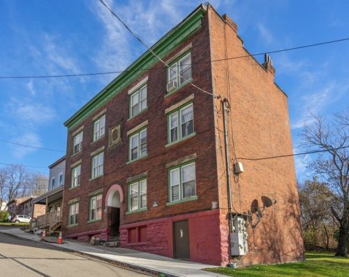 20 Almeda St, Pittsburgh, PA 15207-1879