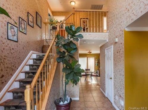 59 Lake Shore Dr, Rock Hill NY  12775-6503 exterior