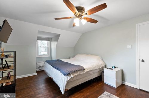 211 Rodney Rd, Ridley Park PA  19078-1429 exterior