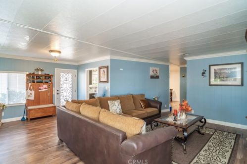 89 Sir Galahad Dr, Riverside CA  92507-6950 exterior