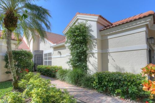 163 Amblewood Ln, Naples FL  34105-7143 exterior