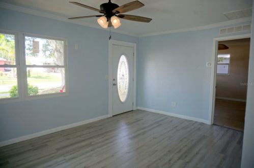 6800 80th Ave, Pinellas Park FL  33781-2015 exterior