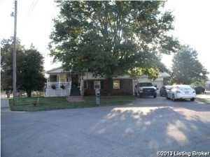 266 Senate Cir, Radcliff, KY 40160-2730