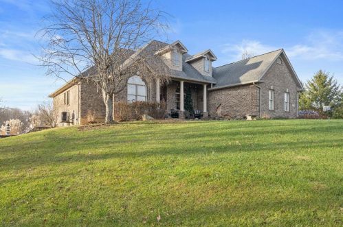 3191 Reisinger Rd, Mount Olive, OH 45106-9357