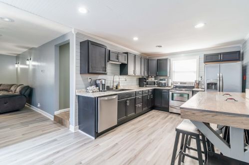 115 High St, Hebron OH  43025-9038 exterior