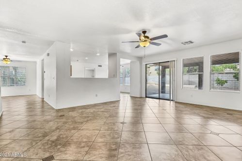 524 Orch Way, Gilbert AZ 85233-5337 exterior