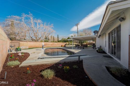 43732 Albeck Ave, Lancaster, CA 93536-5743