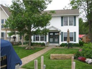 3132 Maple Ave, Millersport, OH 43046-9740