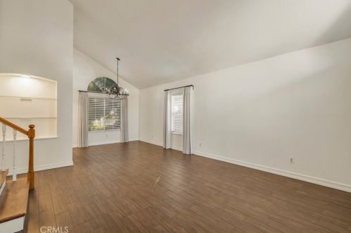 1512 Mansfield Ct, Upland CA  91784-7963 exterior