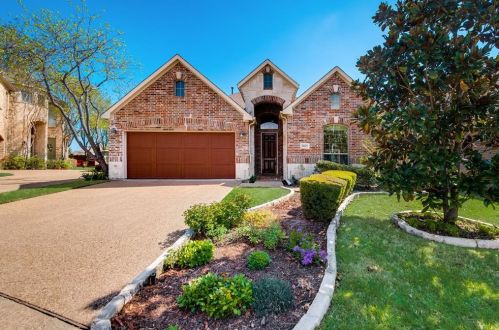 1065 Lake Ridge Dr, Richardson, TX 75081-5155