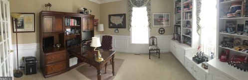 980 Plowshare Rd, Yardley PA  19067-4253 exterior