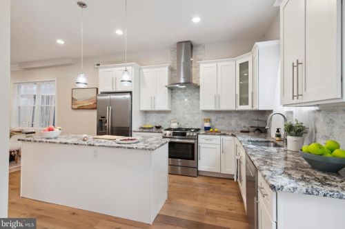 5010 Hazel Ave, Philadelphia PA  19143-1622 exterior