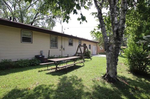 72 Sallie Ave, Fond Du Lac WI  54935-4651 exterior