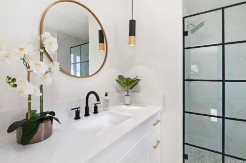 13422 Epping Way, Tustin CA  92780-4743 exterior