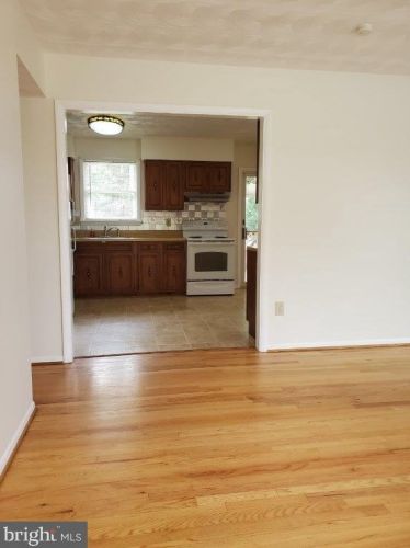 104 Iris Way, Charles Town WV  25414-9437 exterior