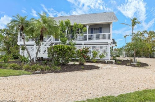 3302 Twin Lakes Ln, Sanibel, FL 33957-5528