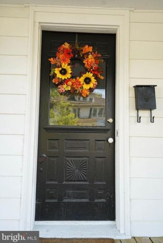 411 6th St, Laurel DE  19956-1363 exterior