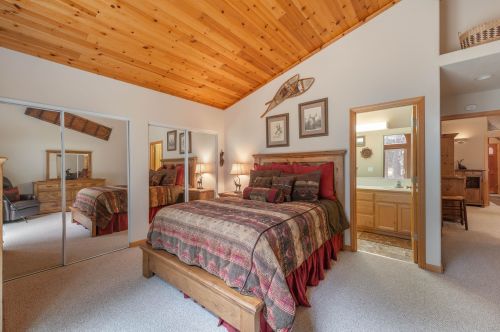 13125 Davos Dr, Truckee CA 96161-7103 exterior