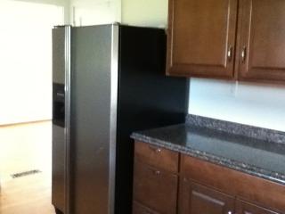87 Fitchville Rd, Bozrah CT  06334-1109 exterior
