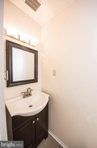 44 Norwood House Rd, Downingtown PA  19335-2363 exterior