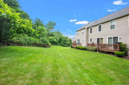 229 Branford Rd, North Branford CT  06471-1360 exterior