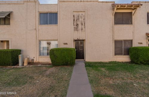 5707 44th Ln, Glendale, AZ 85301-6307