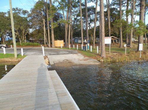 24 Magnolia Ave, Shalimar FL  32579-1110 exterior