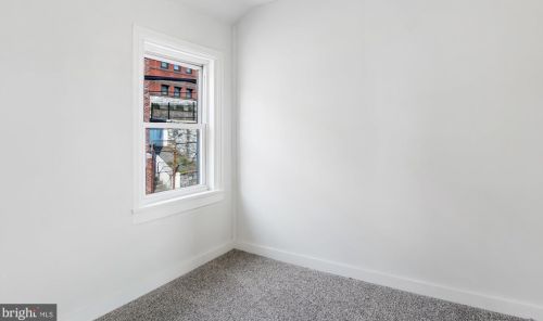 112 3rd St, Harrisburg PA  17113-2209 exterior