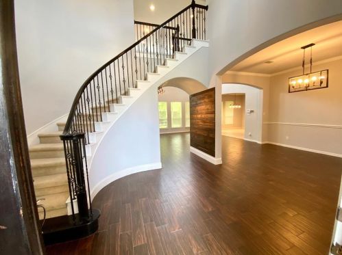 424 Shady Oaks Dr, Plano, TX 75094-4468