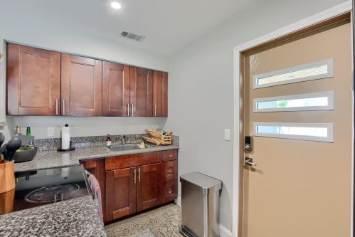 1646 3rd Ave, Delray Beach FL  33444-4117 exterior